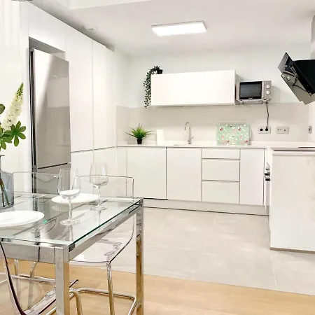 Deluxe Flat W Garage By Wave Las Palmas / Gran Canaria